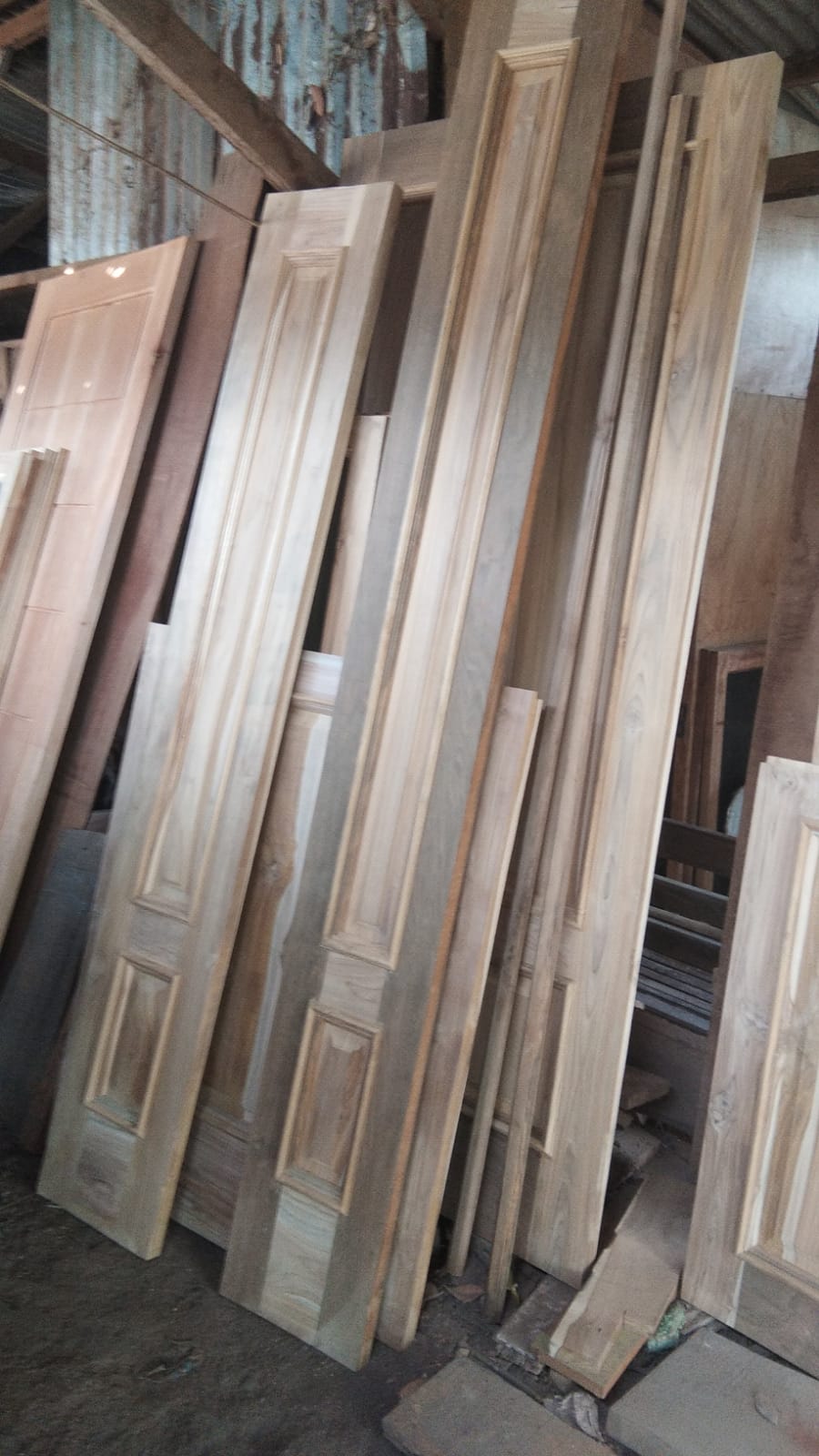 kusen dan daun pintu jati